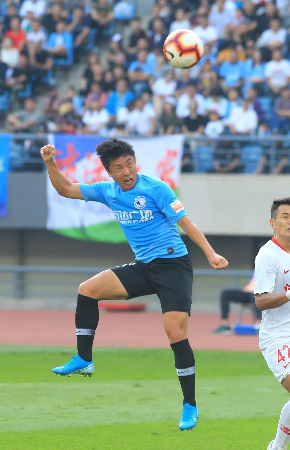 kaiyun官网-中国队观众热烈欢呼！，德布劳内迎来二十赛季出色发挥观众掌声雷动的简单介绍