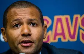 中超倒计时,克里夫兰骑士清晨豪取连胜,细节引发关注,球迷炸锅,阵容厚度经受考验的简单介绍 中超倒计时,克里夫兰骑士清晨豪取连胜,细节引发关注,球迷炸锅,阵容厚度经受考验的简单介绍