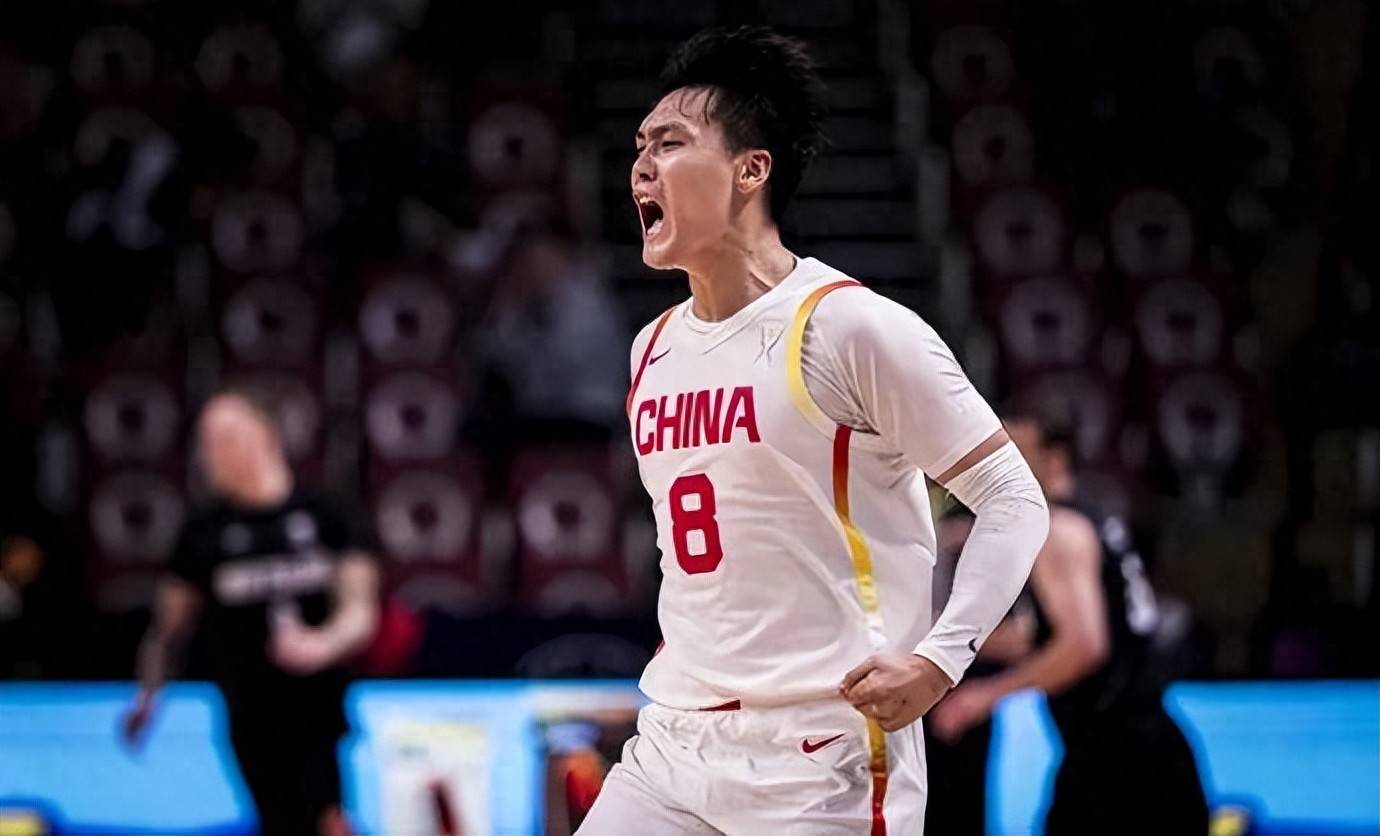 开云体育-深圳男篮加时末段临场应变，志在欧篮联名次提升，悬念犹存，年轻球员得到机会的简单介绍