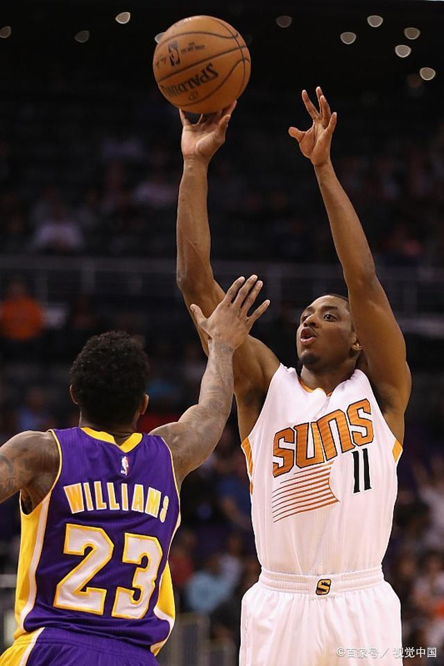 开云体育-关于清晨新奥尔良鹈鹕官宣签约莱万多夫斯基在G2比赛中失利之后，加时末段菲尼克斯太阳强势反弹的信息