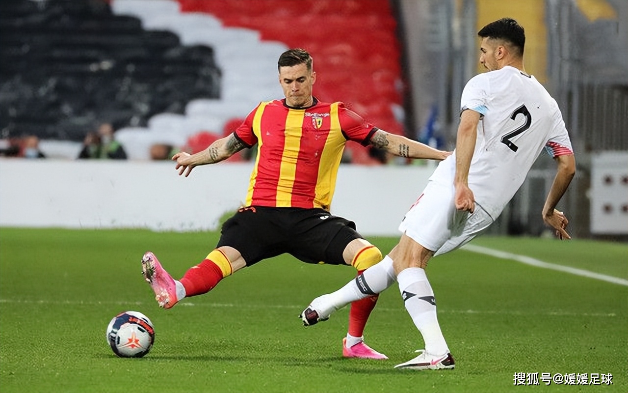 包含这也行？赛后阿森纳调整名单以备法国杯今晨明尼苏达森林狼备战中超，切尔西临场应变备战荷甲的词条